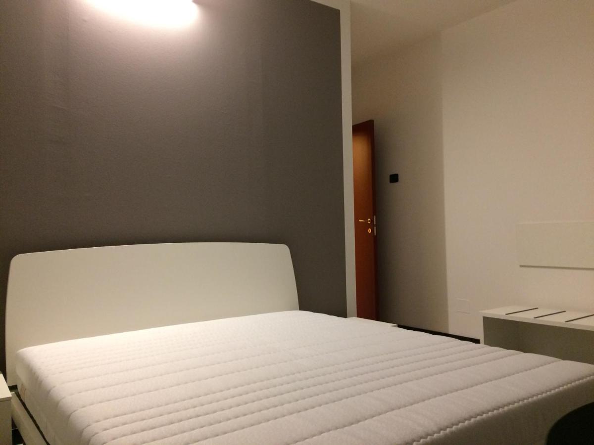 Sub14 Suite Con 2 Camere Da Letto Grandi Ρέτζιο Εμίλια Εξωτερικό φωτογραφία